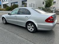 Second-hand Mercedes E270 170 CP (125 kW) 2003 Berlinǎ