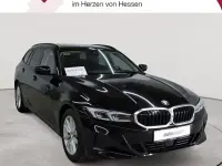 Gebraucht BMW 320 Sport Line 190 PS (139 kW) 2023 Schwarz uni Kombi