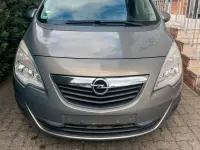 Gebraucht Opel Meriva 140 PS (102 kW) 2011 Silber Van / Kleinbus