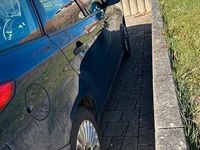 Gebraucht Ford Focus Titanium 105 PS (77 kW) 2014 Blau Limousine