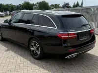 Gebraucht Mercedes E220 Avantgarde 200 PS (147 kW) 2023 Schwarz Limousine