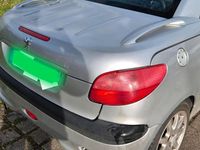 Gebraucht Peugeot 206 CC 109 PS (80 kW) 2002 Cabrio