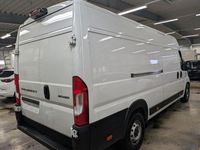 Gebraucht Peugeot Boxer 179 PS (131 kW) 2025 Weiß Van