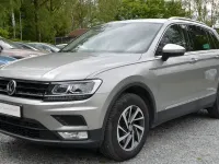 Używany VW Tiguan 179 KM (131 kW) 2017 Srebrny SUV