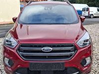 Gebraucht Ford Kuga ST-Line 175 PS (128 kW) 2019 Rubyrot (metallic) SUV