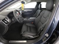 Gebraucht Volvo S90 Core 455 PS (334 kW) 2024 Denim blue / metallic Limousine