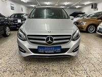 Gebraucht Mercedes B180 122 PS (89 kW) 2016 Silber Van / Kleinbus