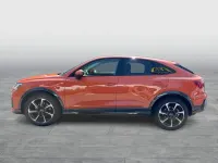 Gebraucht Audi Q3 Sportback S-Line 150 PS (110 kW) 2025 Orange SUV