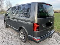 Gebraucht VW Multivan 150 PS (110 kW) 2020 Grau Van / Kleinbus