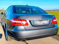 Gebraucht Mercedes E200 Elegance 184 PS (135 kW) 2010 Andere farben Limousine