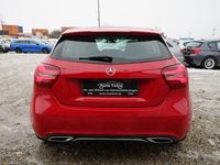 Gebraucht Mercedes A160 102 PS (75 kW) 2016 Jupiterrot Limousine