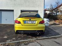 Gebraucht BMW 135 Performance 326 PS (239 kW) 2009 Weiß Kleinwagen