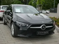 Gebraucht Mercedes CLA200 150 PS (110 kW) 2023 Kosmosschwarz Kombi