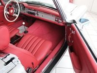 Gebraucht Mercedes 230 150 PS (110 kW) 1966 Silber Cabrio