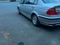 gebraucht BMW 323 e46 i