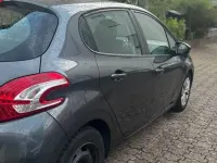 Gebraucht Peugeot 208 95 PS (69 kW) 2012 Grau Kleinwagen