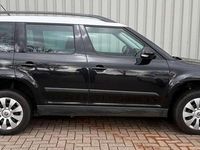 Gebraucht Skoda Yeti Plus Edition 105 PS (77 kW) 2012 Schwarzmagic perleffekt SUV