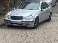 Gebraucht Mercedes C220 143 PS (105 kW) 2003 Silber Limousine