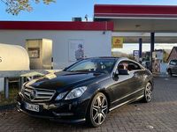 Gebraucht Mercedes E200 Elegance 184 PS (135 kW) 2013 Schwarz Coupé