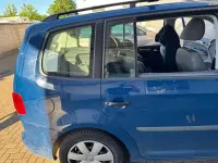 Gebraucht VW Touran Trendline 140 PS (102 kW) 2012 Blau Van / Kleinbus