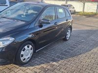 Gebraucht Mercedes B200 136 PS (100 kW) 2014 Schwarz Van / Kleinbus