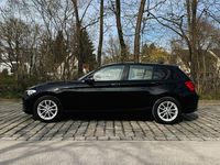 Gebraucht BMW 116 109 PS (80 kW) 2015 Schwarz Kleinwagen