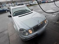 Gebraucht Mercedes E240 177 PS (130 kW) 2003 Grau Limousine