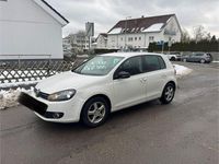 Gebraucht VW Golf VI Style 105 PS (77 kW) 2011 Weiß Kleinwagen