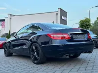Gebraucht Mercedes E350 265 PS (194 kW) 2011 Blau Coupé