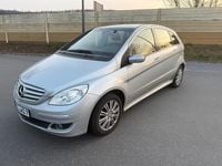Gebraucht Mercedes B150 95 PS (69 kW) 2006 Silber Van / Kleinbus