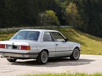Gebraucht BMW 323 150 PS (110 kW) 1983 Limousine