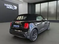 Gebraucht Mini Cooper Cabriolet Classic 136 PS (100 kW) 2023 Schwarz / midnight black (metallic) Cabrio