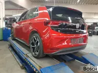 Gebraucht VW ID.3 Pro Performance 150 kW (204 PS) 2023 Kings red Kleinwagen