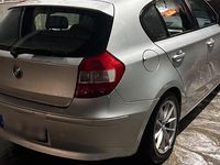 Gebraucht BMW 120 150 PS (110 kW) 2004 Silber Kleinwagen