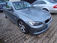 Gebraucht BMW 320 Cabriolet 170 PS (125 kW) 2007 Grau Cabrio