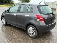 Gebraucht Toyota Yaris Plus 90 PS (66 kW) 2010 Grau Kleinwagen