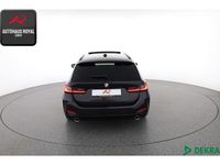 Gebraucht BMW 318 150 PS (110 kW) 2023 Schwarz (metallic) Kombi