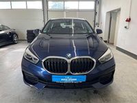 Gebraucht BMW 118 Advantage 150 PS (110 kW) 2020 Blau Kleinwagen