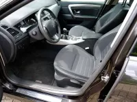 Gebraucht Renault Laguna III Expression 140 PS (102 kW) 2011 Schwarz Limousine