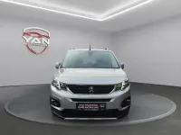 Gebraucht Peugeot Rifter Allure 131 PS (96 kW) 2021 Grau Van / Kleinbus