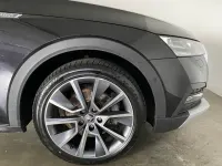 Gebraucht Skoda Octavia Scout 200 PS (147 kW) 2023 Blackmagic perleffekt (metallic) Kombi