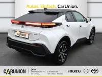 Neu Toyota C-HR Team 152 PS (111 kW) 2025 Platinum white pearl mc (089)/ black (202) SUV