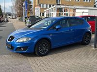 Usata Seat Leon 105 CV (77 kW) 2010 Blu Utilitaria