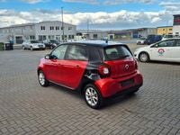 Używany Smart ForFour Passion 71 KM (52 kW) 2016 Czarny Hatchback