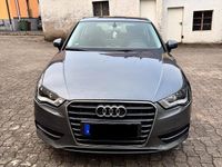 Gebraucht Audi A3 110 PS (80 kW) 2015 Grau Limousine