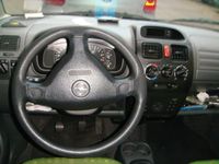 Gebraucht Opel Agila 75 PS (55 kW) 2002 Grün Kleinwagen