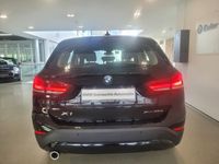 gebraucht BMW X1 xDrive 25e Allrad Navi LED El. Heckklappe Mehrzonenklima 2-Zonen-Klimaautom Klimaautom DAB Ambiente Beleuchtung