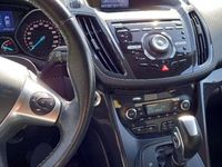 Gebraucht Ford Kuga Individual 150 PS (110 kW) 2015 Weiß SUV