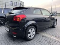Gebraucht Kia Ceed Vision 90 PS (66 kW) 2010 Schwarz Kleinwagen