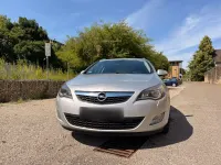 Gebraucht Opel Astra 125 PS (91 kW) 2012 Grau Kombi